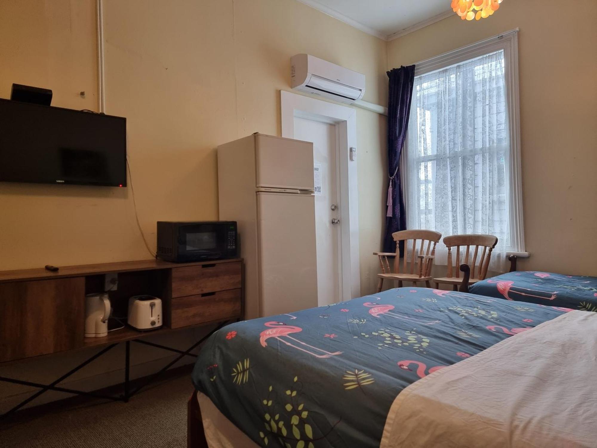Golden Cross Hotel Вайхі Екстер'єр фото